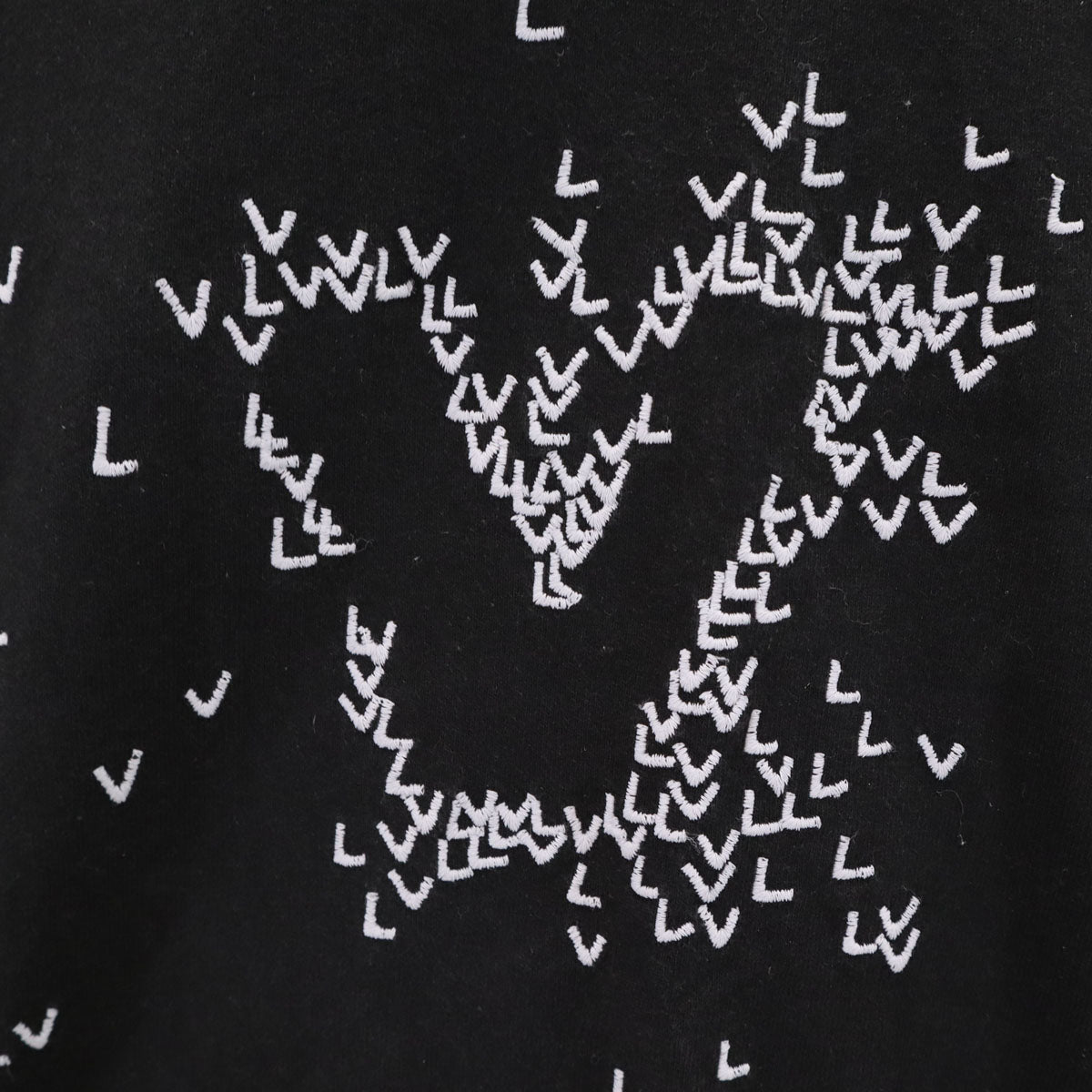 LOUIS VUITTON ルイヴィトン イタリア製 LV刺繍 半袖 Tシャツ M ブラック メンズ