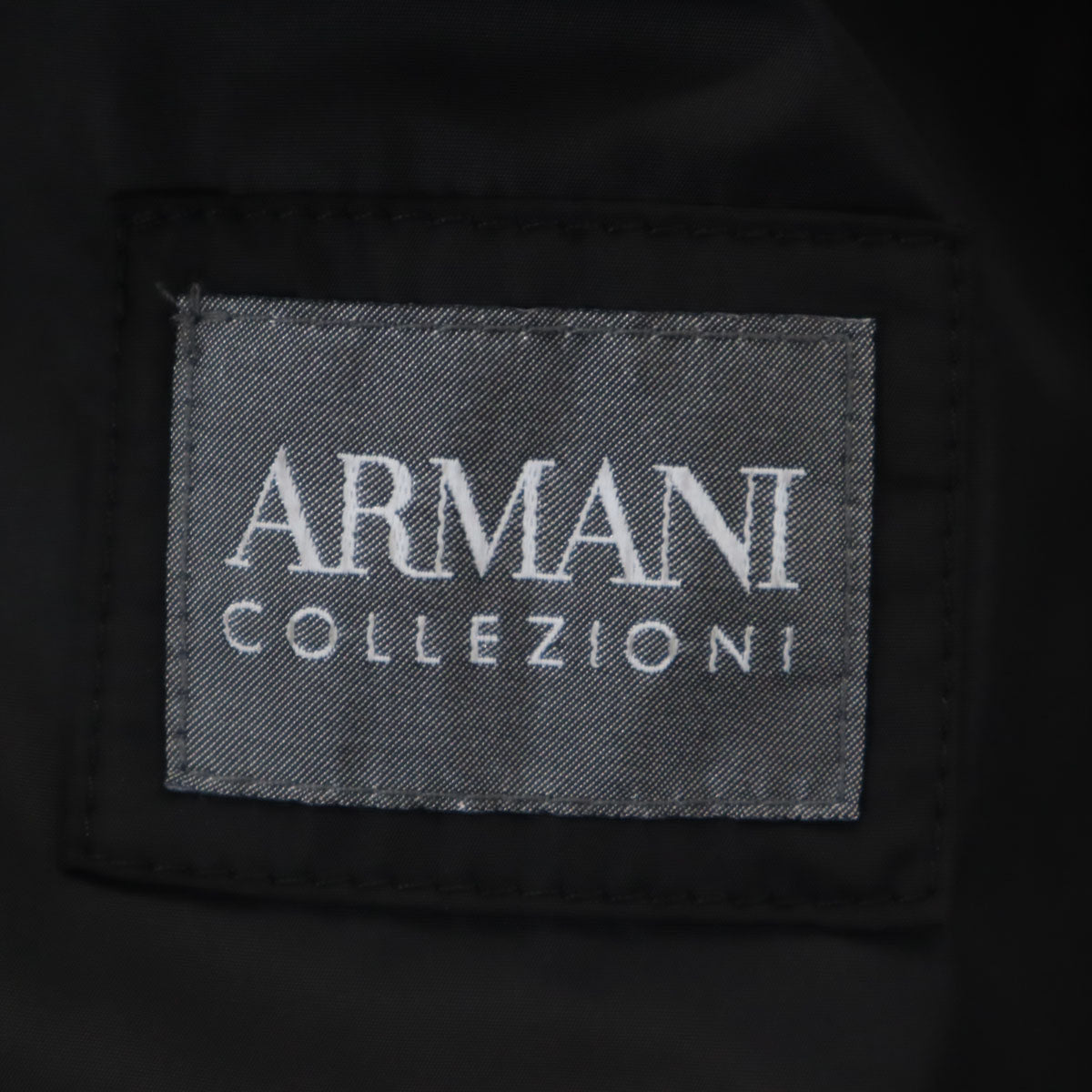 未使用 ARMANI COLLEZIONI アルマーニコレッツォーニ ブルガリア製 ブルゾン 54 ブラック ジャケット メンズ
