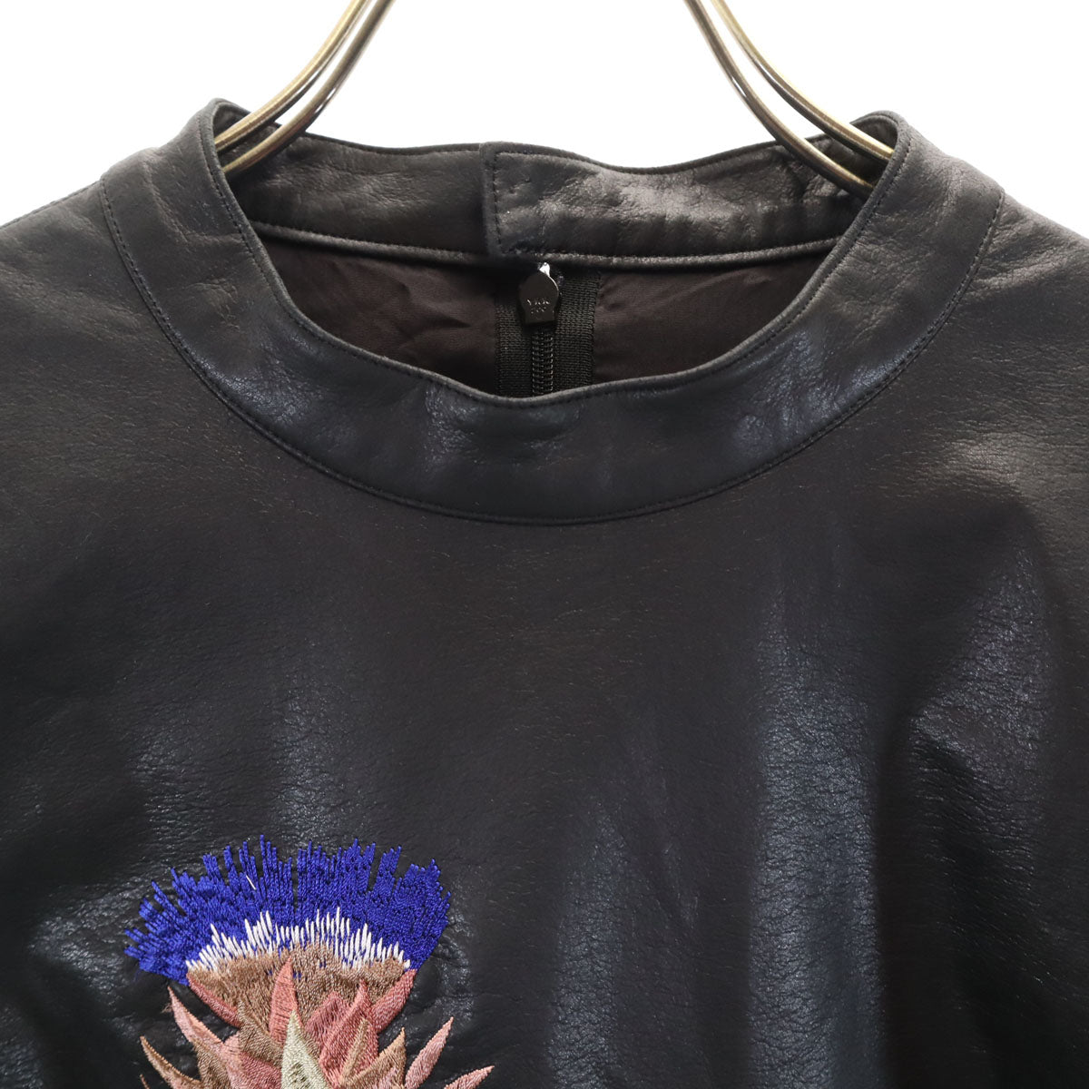 AKIRANAKA アキラナカ 刺繍 半袖 フェイクレザー ハイネック カットソー 2 ブラック系 レディース