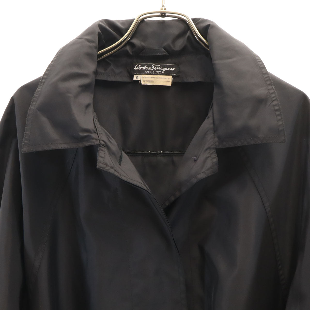 Salvatore Ferragamo サルヴァトーレフェラガモ 90s イタリア製 オールド パッカブル ステンカラーコート S ブラック レディース