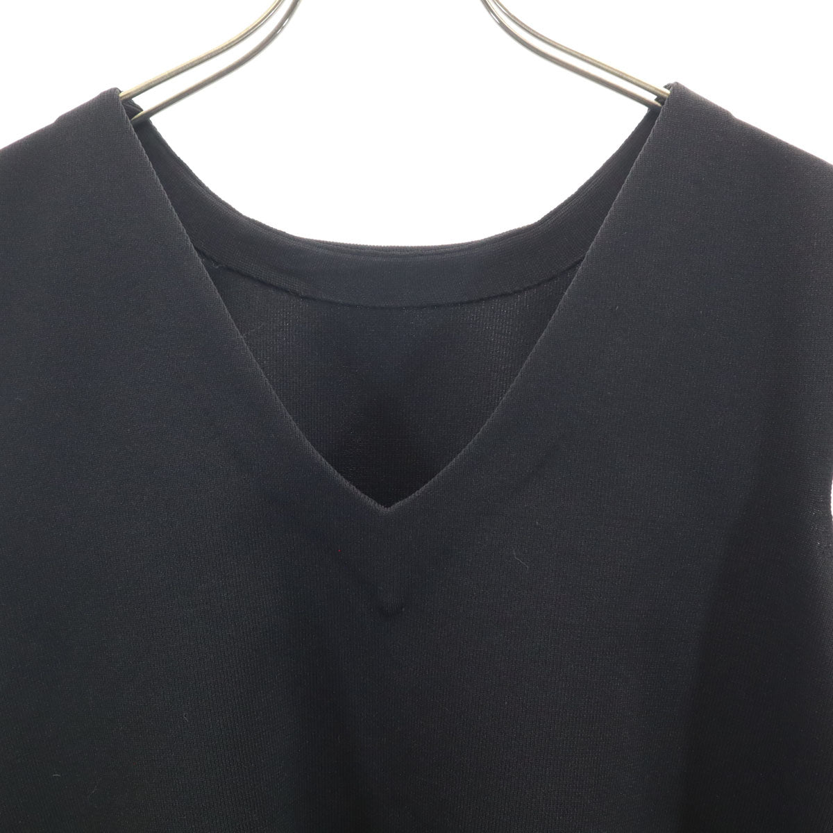 美品 CADUNE カデュネ フリル Vネック ベスト 36 ブラック レディース