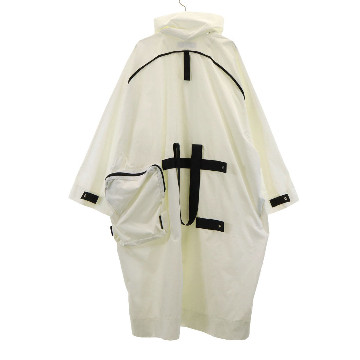 ISSEY MIYAKE イッセイミヤケ 日本製 コンパクトシリーズ コート 2 ホワイト パッカブル レディース
