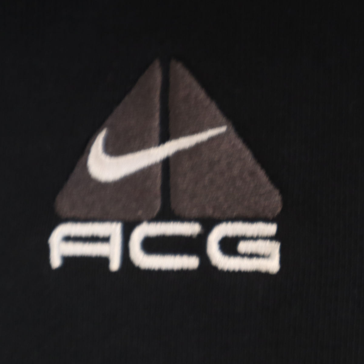NIKE ACG ナイキエーシージー 長袖 ショート丈 スウェットパーカー M ブラック 裏起毛 レディース