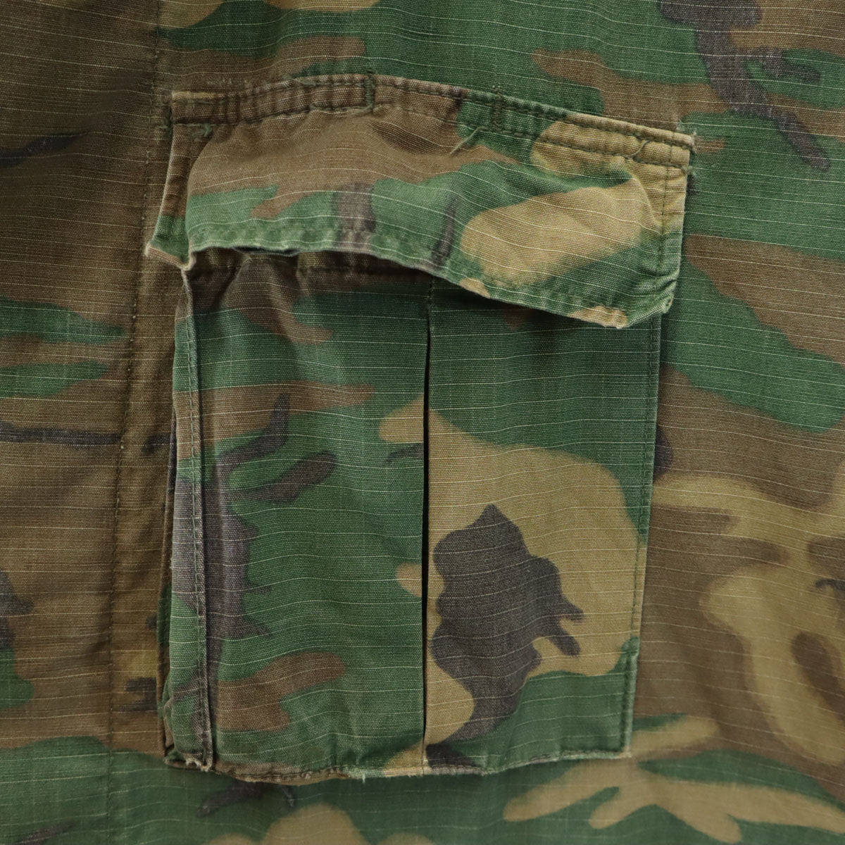 US ARMY アメリカ軍 60s 70s ヴィンテージ 5th ブラウンリーフカモ柄 ジャングルファティーグ ジャケット カーキ ミリタリー メンズ