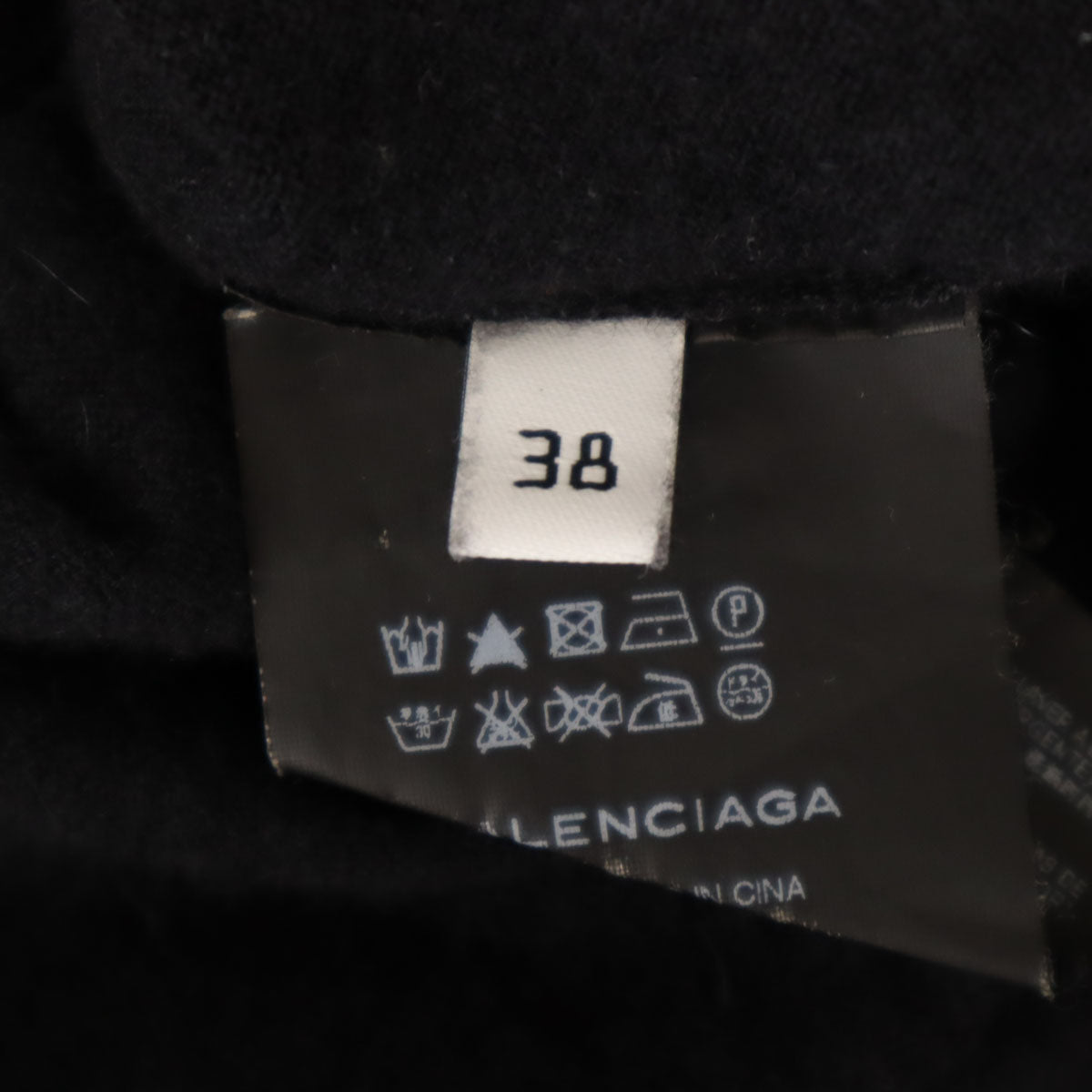 BALENCIAGA.KNITS バレンシアガ ニット カシミヤ100％ 半袖 Vネック ニット 38 ブラック メンズ