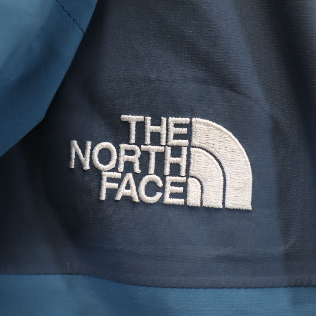 THE NORTH FACE ノースフェイス クライム ライト レインジャケット M コズミックブルー NP11503 アウトドア 収納袋付き メンズ