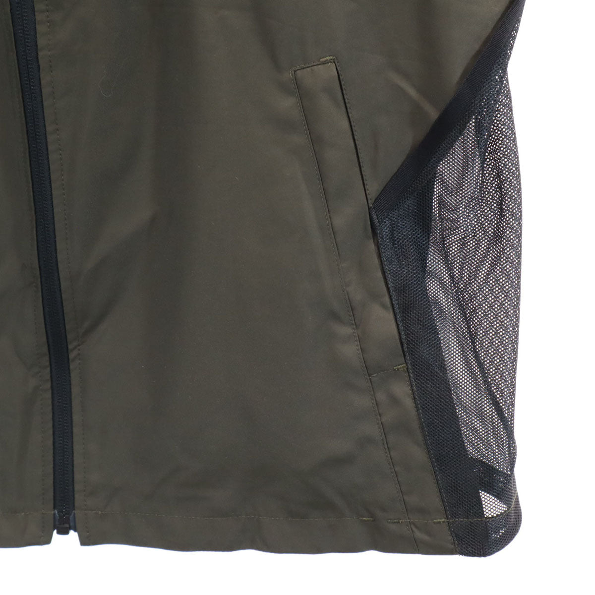 美品 LANVIN SPORT ランバンスポール ベスト 40 カーキ メンズ