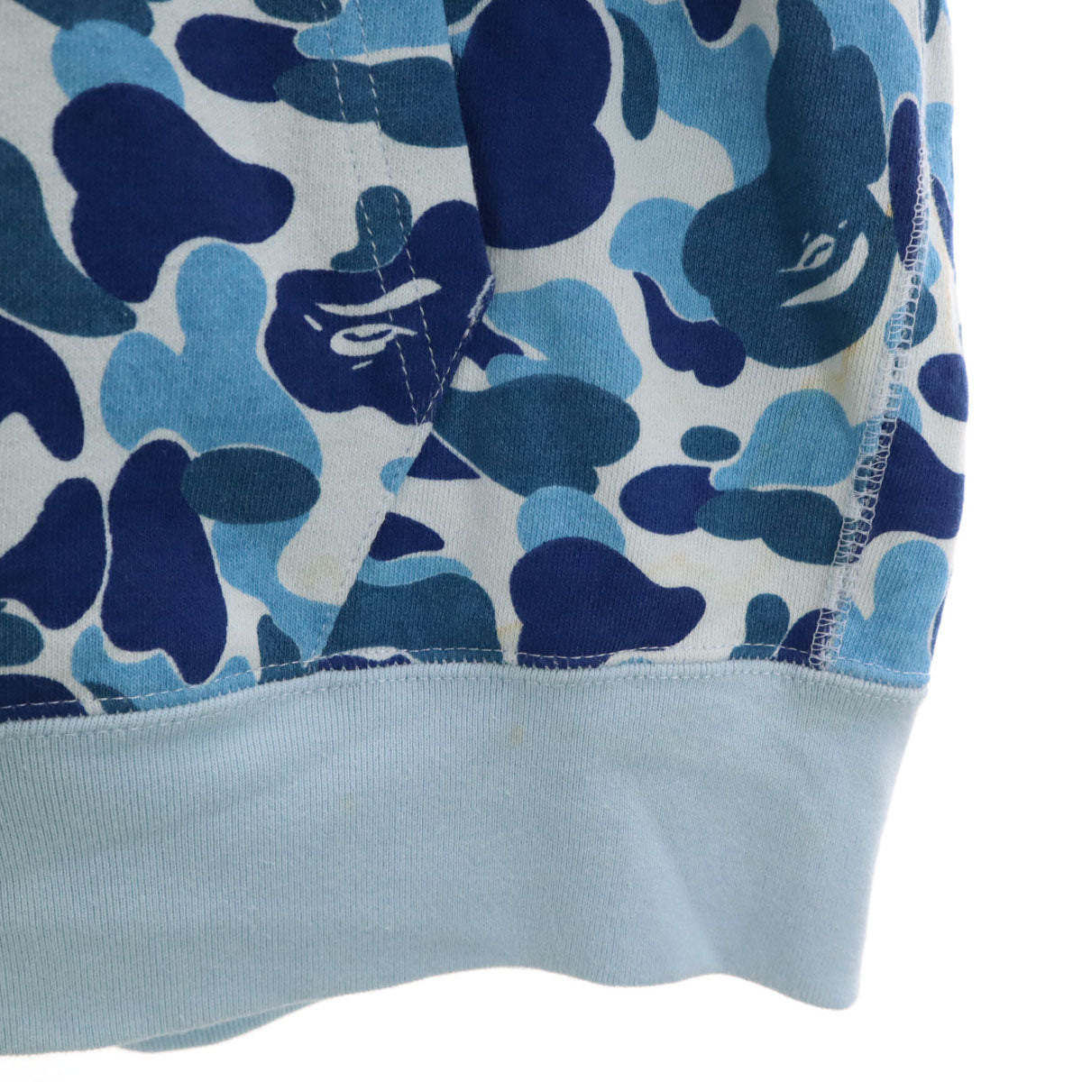 A BATHING APE アベイシングエイプ 日本製 シャーク カモフラ柄 長袖