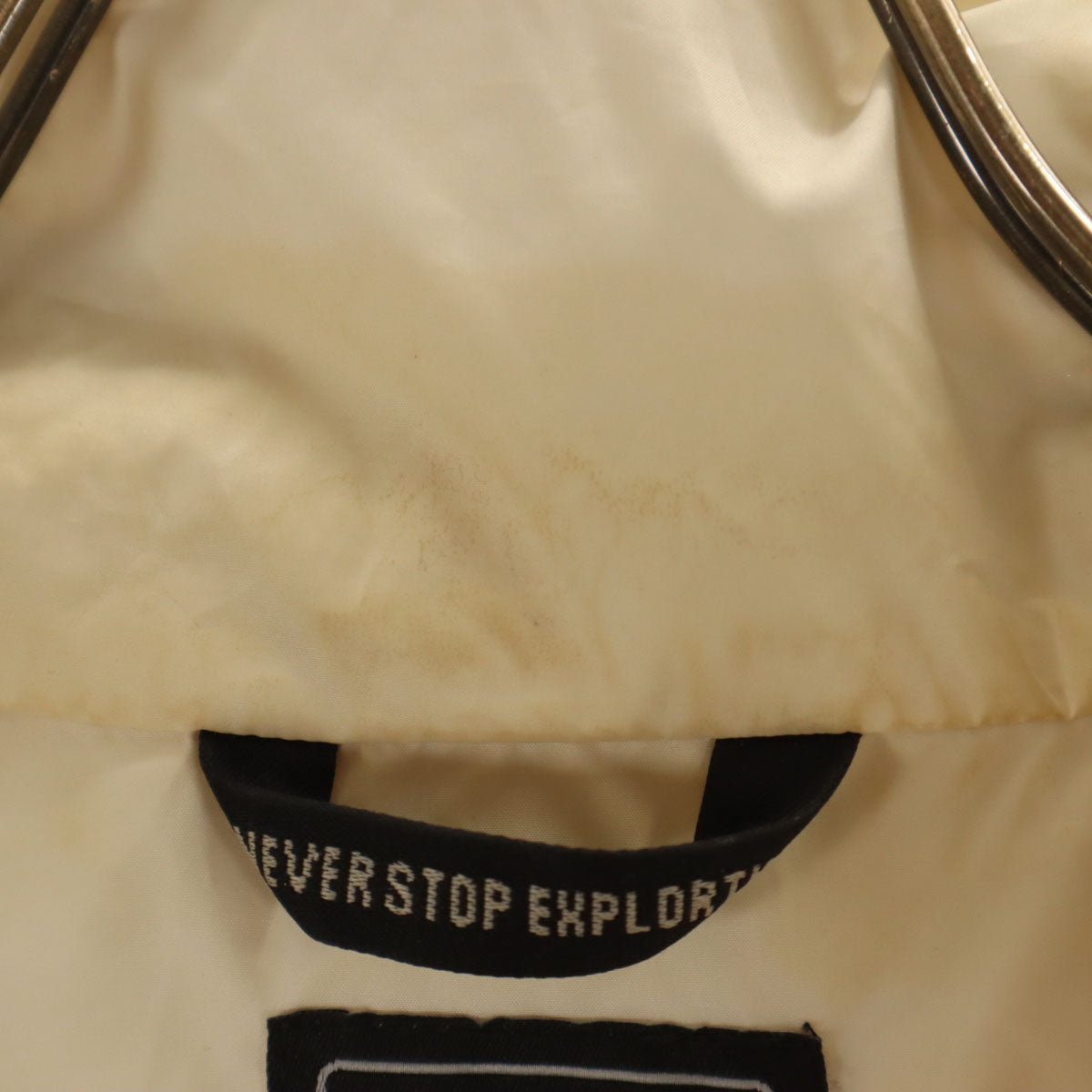 THE NORTH FACE ノースフェイス ナイロンジャケット M イエロー アウトドア AREG レディース