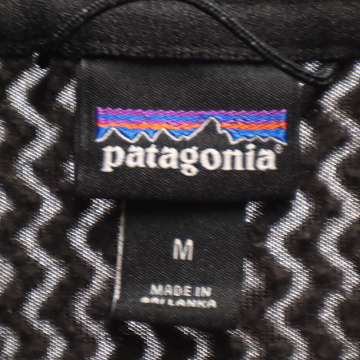 patagonia パタゴニア R1 長袖 R1 エアー ハーフジップ ウェア M ブラウンブラック系 40250SP24 アウトドア レディース