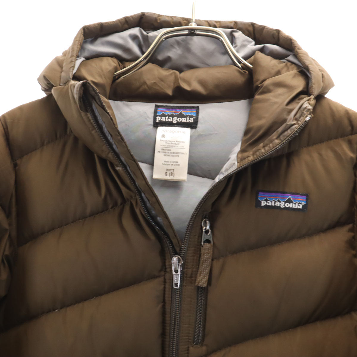 patagonia パタゴニア ダウンジャケット S 8 ブラウン 68575FA11 アウトドア キッズ