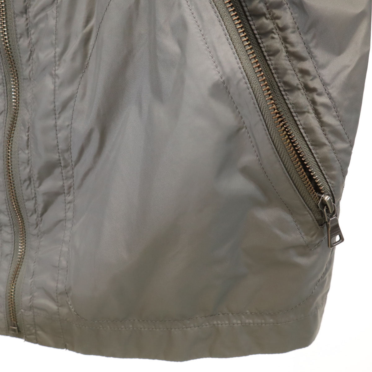 BURBERRY BLACK LABEL バーバリーブラックレーベル ナイロンジャケット M グレー 三陽商会 レディース