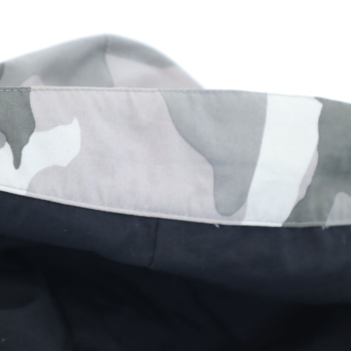 Columbia コロンビア 迷彩柄 ナイロンジャケット L ブラック フーディー アウトドア メンズ