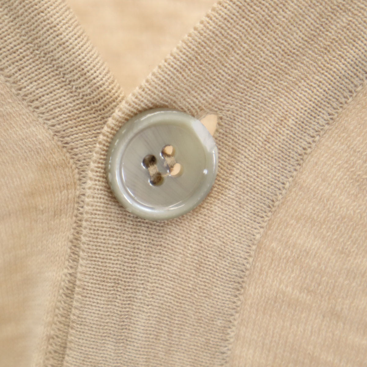 DRUMOHR ドルモア イタリア製 長袖 Vネック ハイゲージ ニットカーディガン 46 ベージュ メンズ