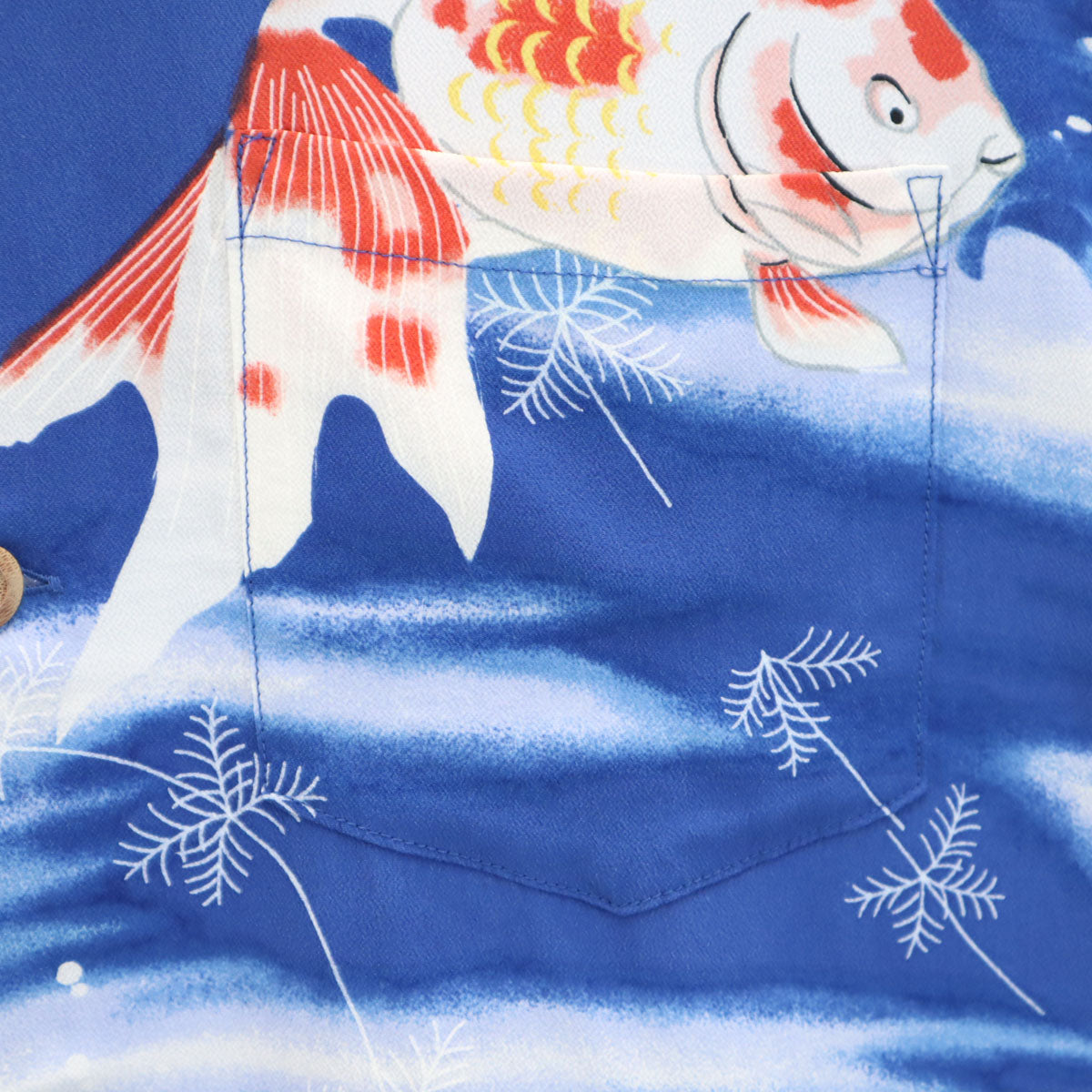 SUN SURF サンサーフ 日本製 金魚柄 半袖 壁縮緬 アロハシャツ S ブルー 東洋エンタープライズ SS38802 開襟  ハンガー付き メンズ