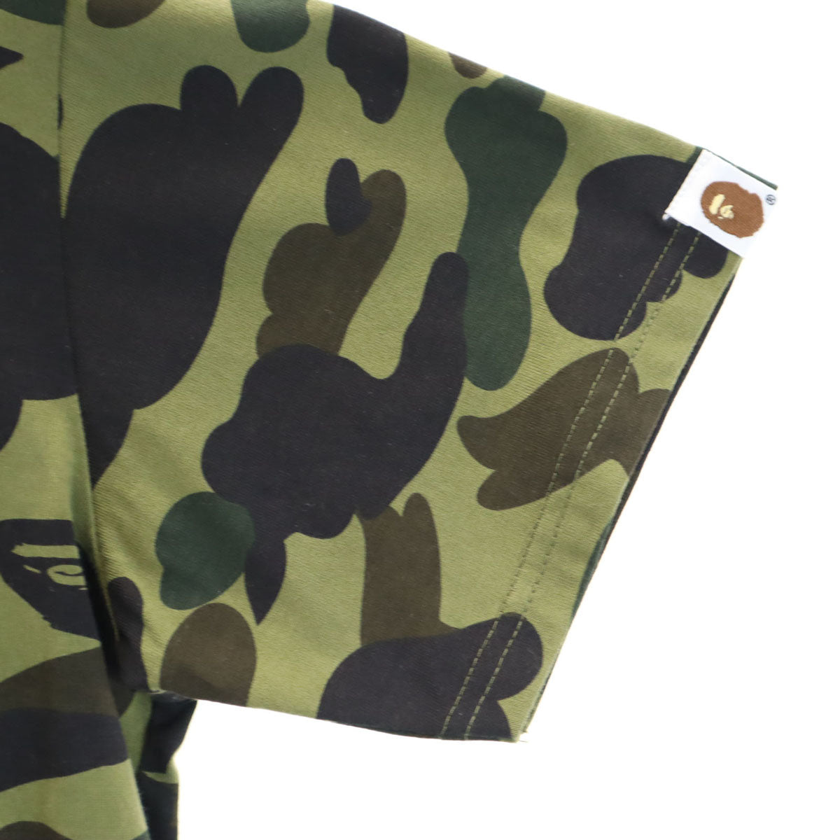 A BATHING APE アベイシングエイプ カモフラ柄 タイガー 半袖 Tシャツ S カーキ 迷彩 メンズ