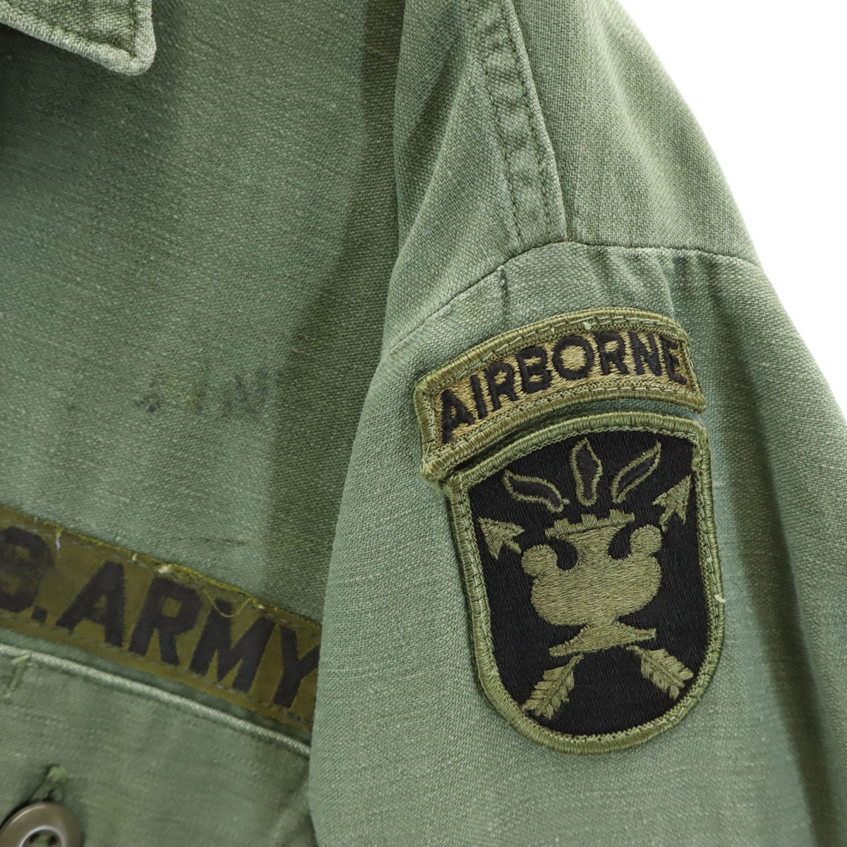 ピンバッジ 2 Vintage U.S. Army 1st Field Artillery Distinctive Unit Crest Insign