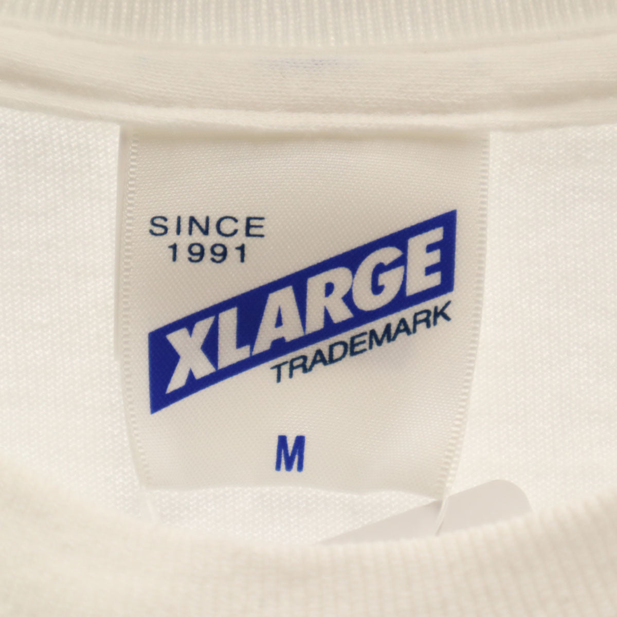 XLARGE エクストララージ 半袖 MERRY CHRISTMAS Tシャツ M ホワイト パッケージ缶付き メンズ