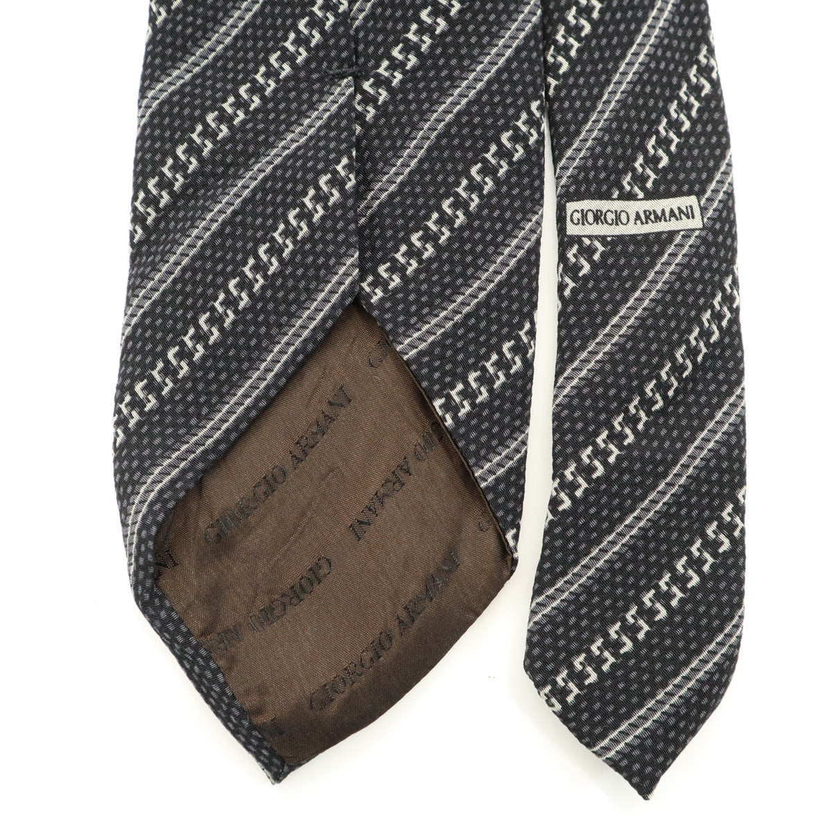 GIORGIO ARMANI ジョルジオアルマーニ イタリア製 シルク 斜ストライプ柄 ネクタイ ブラック系 メンズ