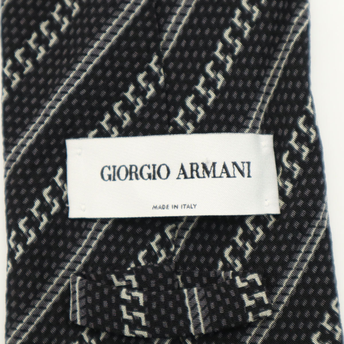 GIORGIO ARMANI ジョルジオアルマーニ イタリア製 シルク 斜ストライプ柄 ネクタイ ブラック系 メンズ