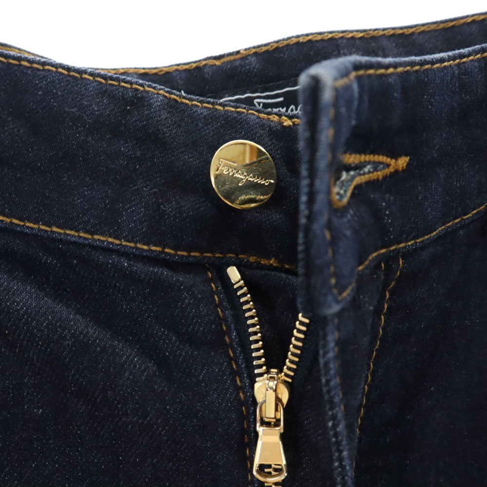 サルヴァトーレフェラガモ ストレートデニムパンツ 38 ネイビー Salvatore Ferragamo ジーパン レディース