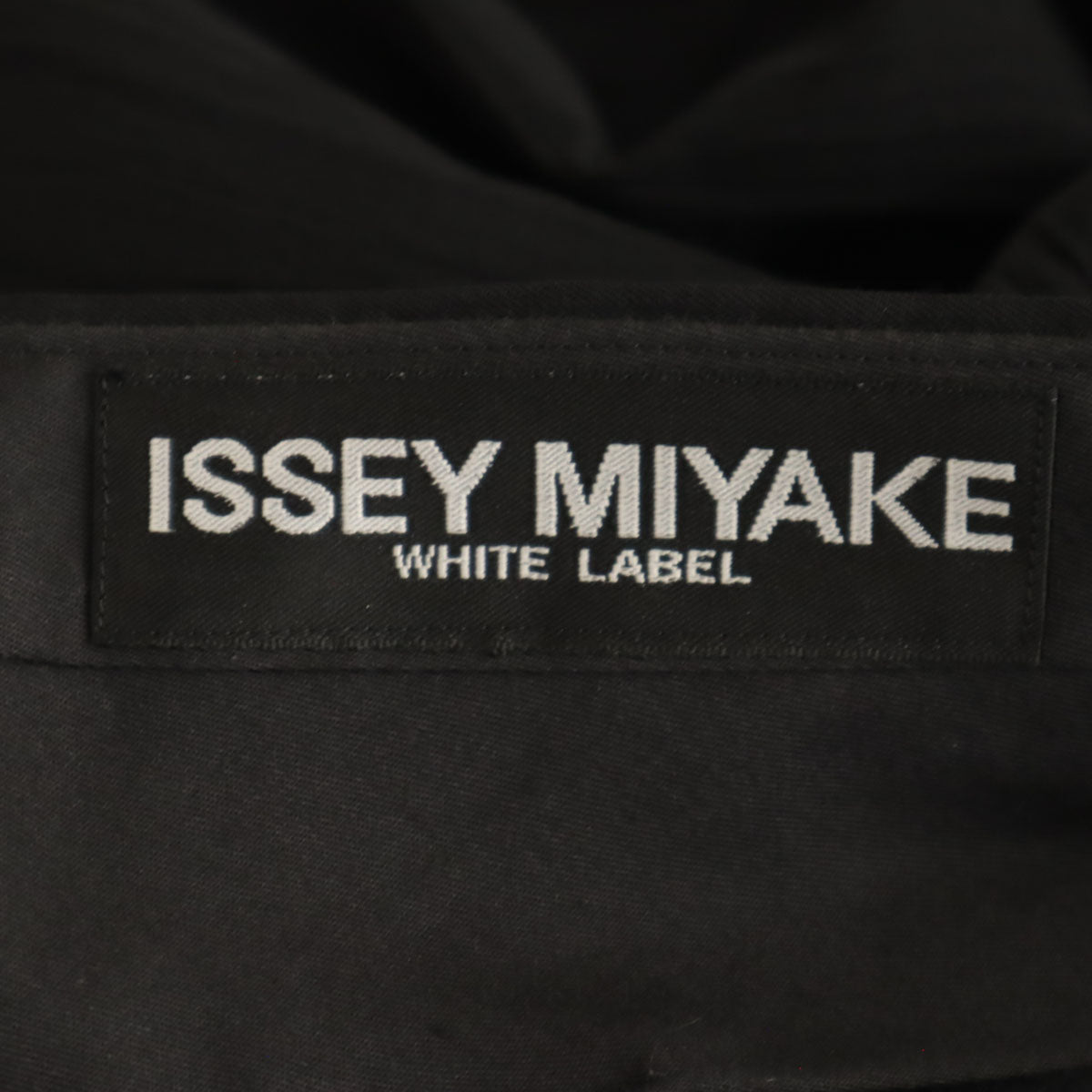 ISSEY MIYAKE WHITE LABEL イッセイミヤケホワイトレーベル 日本製 ワッシャー加工 スラックスパンツ 3 ブラック メンズ