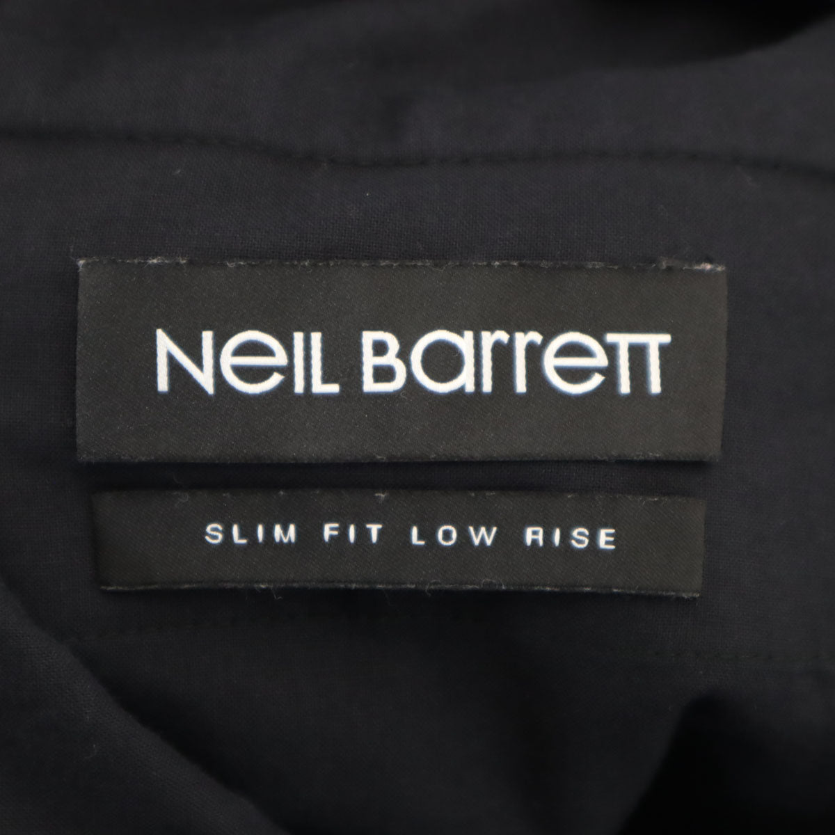 NEIL BARRETT ニールバレット スリムフィット ローライズ ジョガーパンツ ブラック メンズ