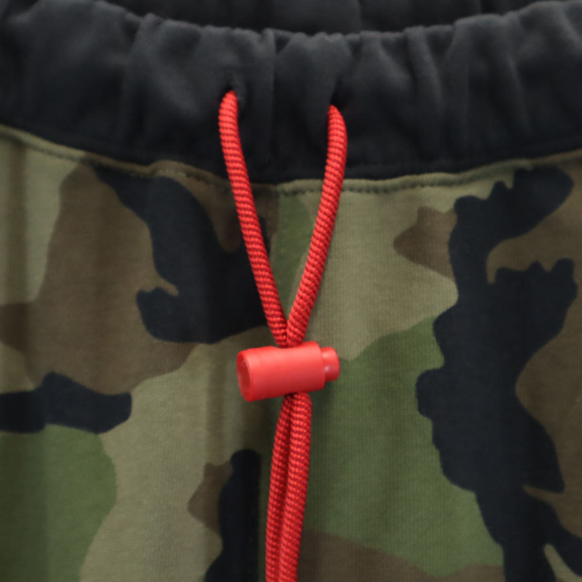 未使用 AIR JORDAN エアジョーダン カモフラ柄 スウェットパンツ M カーキ NIKE ナイキ 迷彩 メンズ