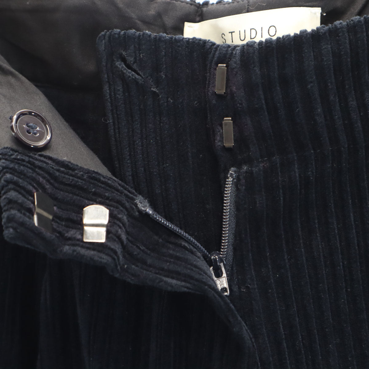 STUDIO NICHOLSON スタジオニコルソン ポルトガル製 コーデュロイ ワイドパンツ 1 濃紺 シンチバック レディース