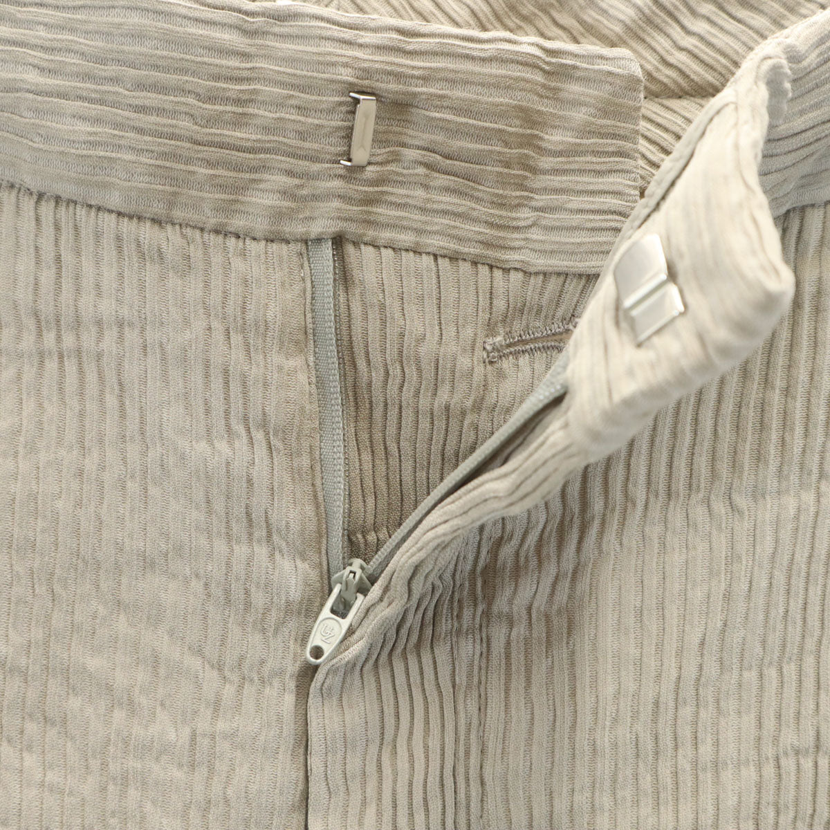 GIORGIO ARMANI ジョルジオアルマーニ イタリア製 プリーツリブ加工 ロングパンツ 54R グレージュ メンズ