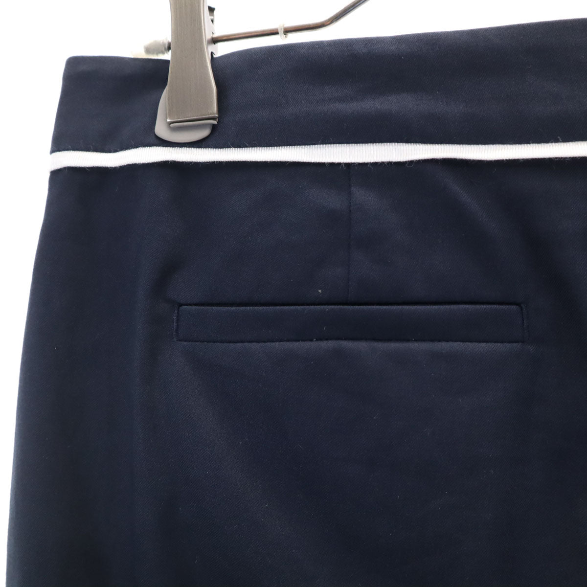 ARMANI EXCHANGE アルマーニエクスチェンジ テーパードパンツ 4 ネイビー レディース