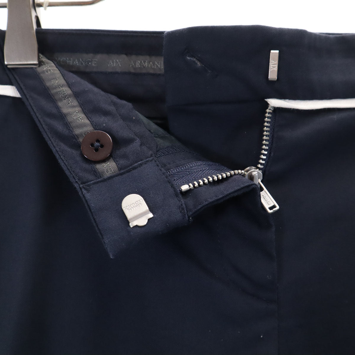 ARMANI EXCHANGE アルマーニエクスチェンジ テーパードパンツ 4 ネイビー レディース
