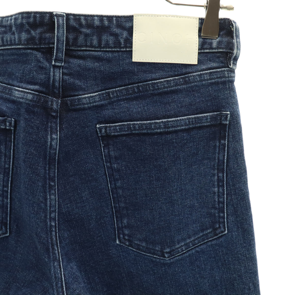 未使用 CINOH チノ 日本製 スキニーデニムパンツ W28 ブルー ジーンズ レディース