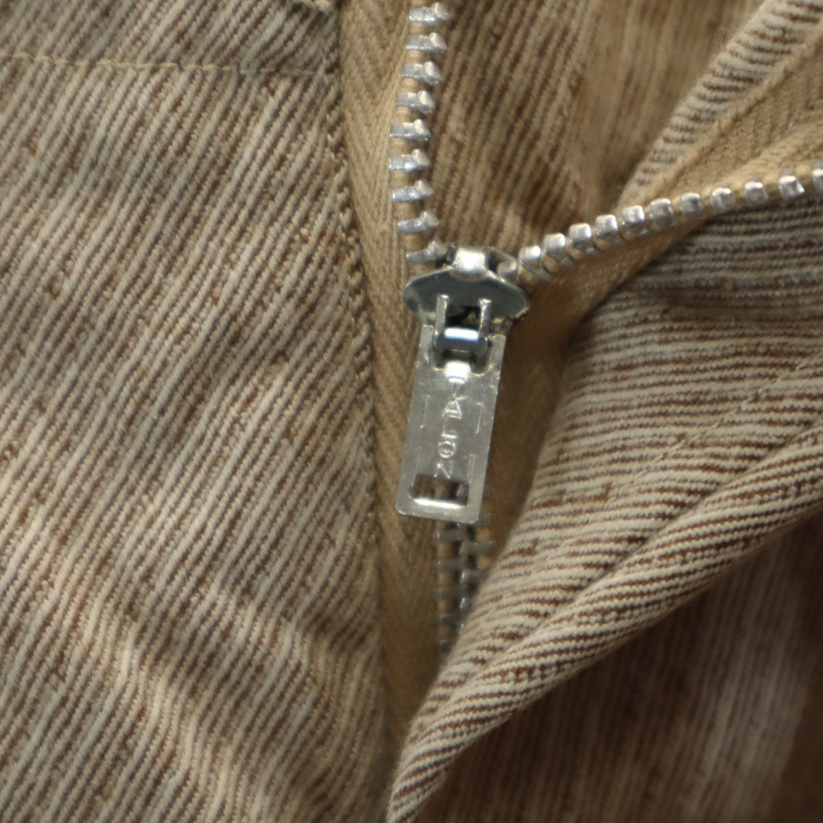 70s ヴィンテージ スラックスパンツ ベージュ TALONジップ メンズ