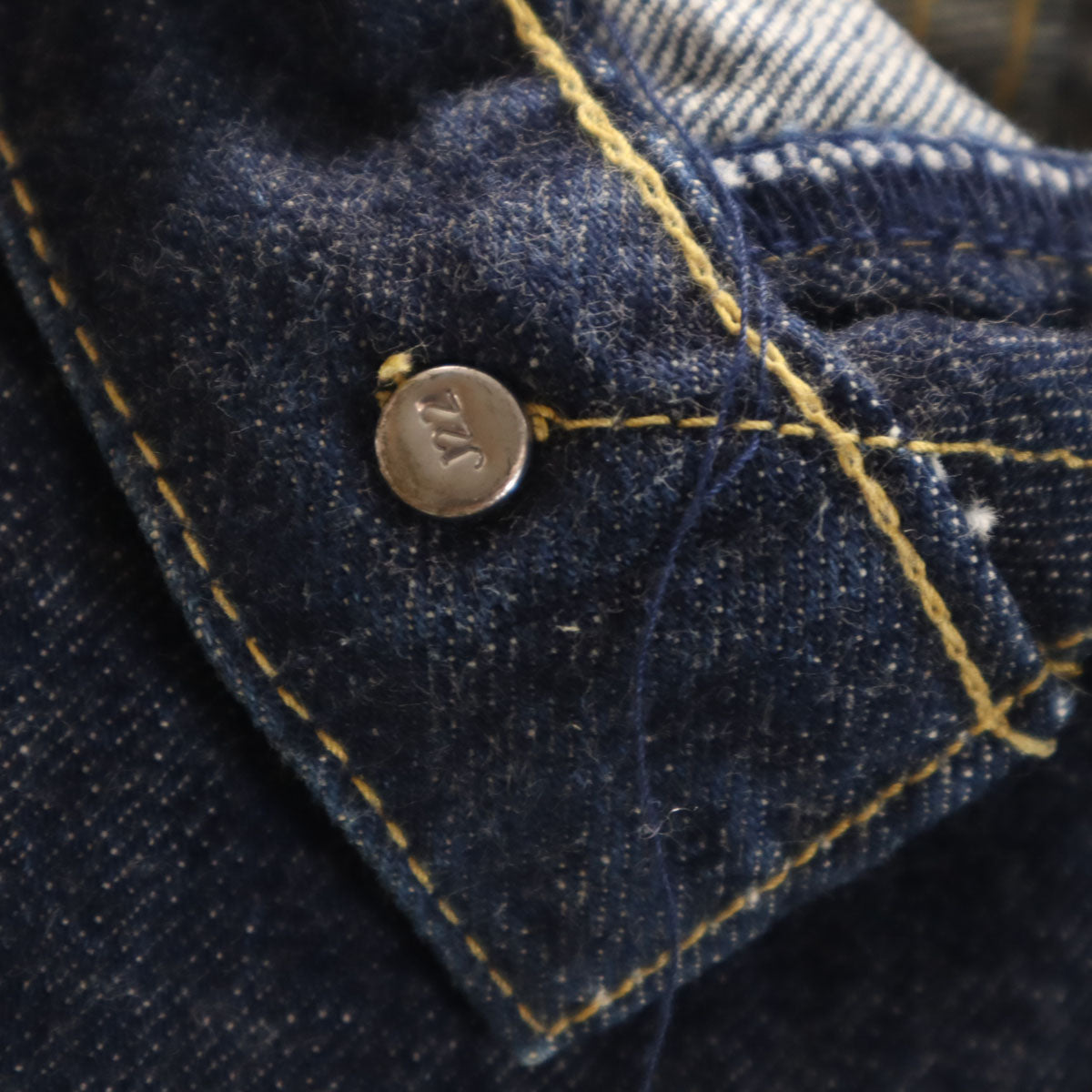 Levi's リーバイス 90s 702 日本製 ビッグE 赤耳 オールド ストレートデニムパンツ W28 インディゴ ジーンズ 隠しリベット セルビッチ シンチバック メンズ