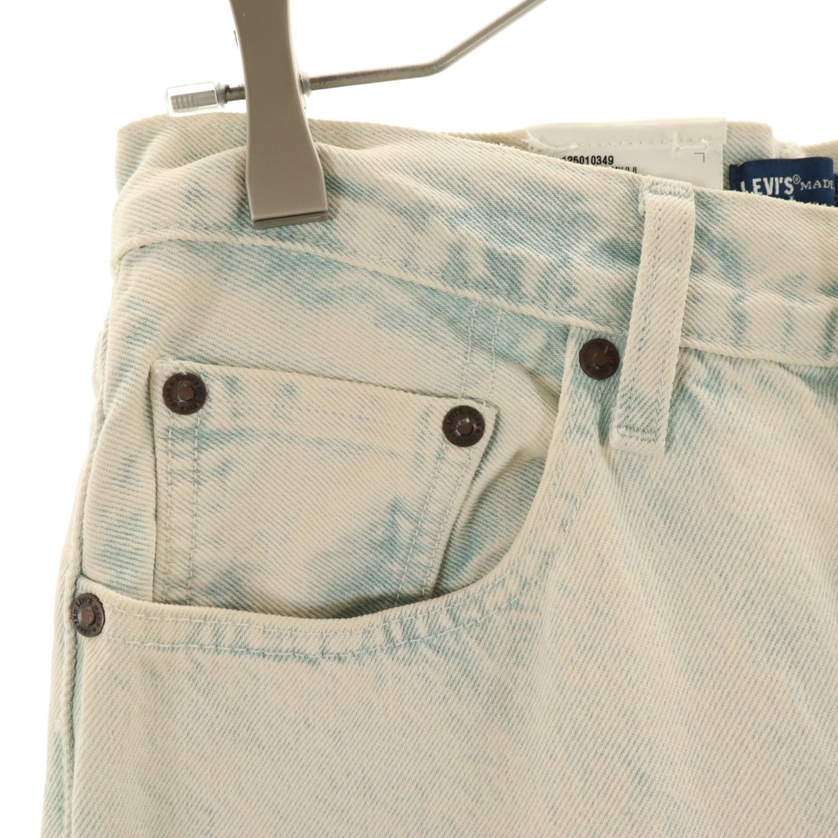 未使用 LEVI'S MADE&CRAFTED リーバイスメイドアンドクラフテッド 501 ブルガリア製 ビッグE ブリーチ加工 ストレートデニムパンツ W27 アイスブルー ジーンズ レディース