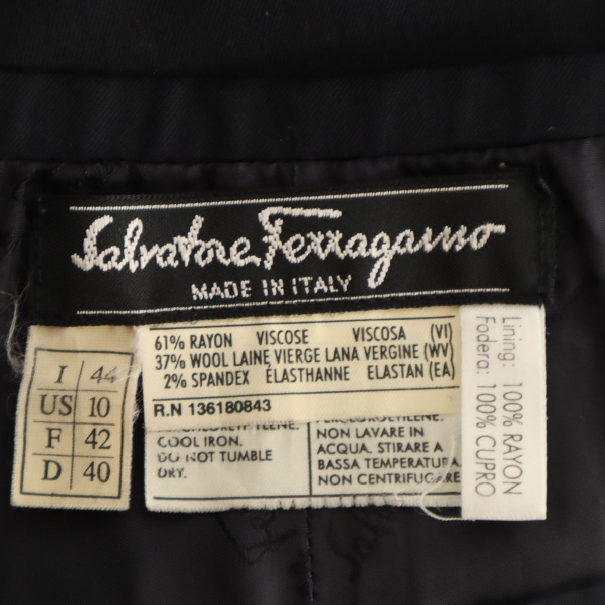 Salvatore Ferragamo サルヴァトーレフェラガモ イタリア製 パンツ 44 ブラック レディース