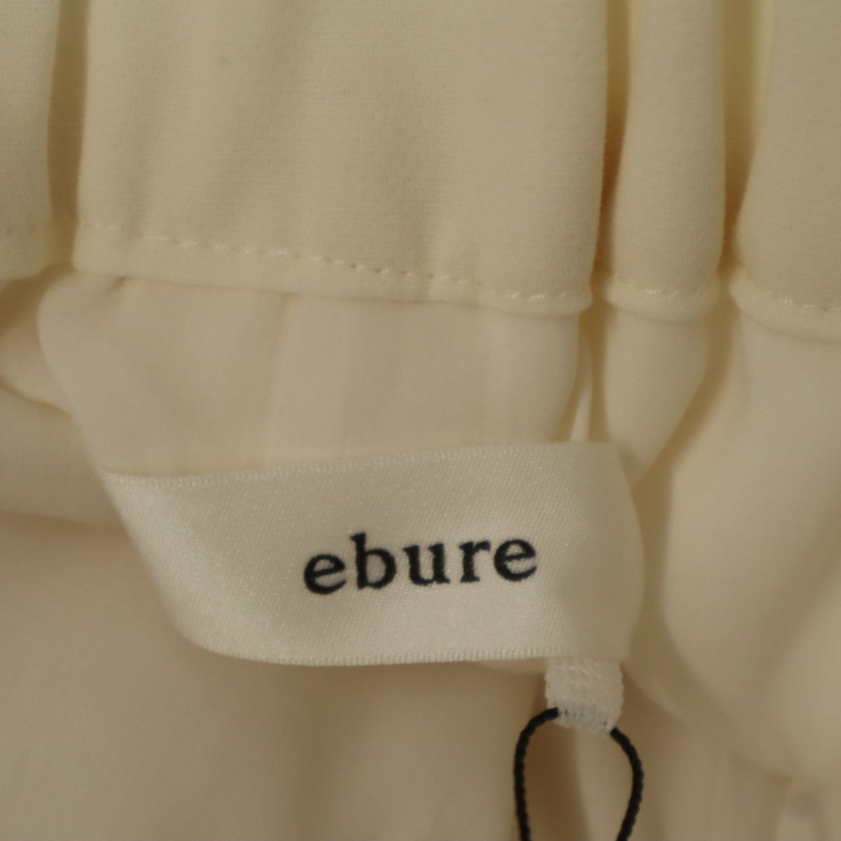 ebure エブール 日本製 未使用 ワイドパンツ 38 オフホワイト タウ付き レディース