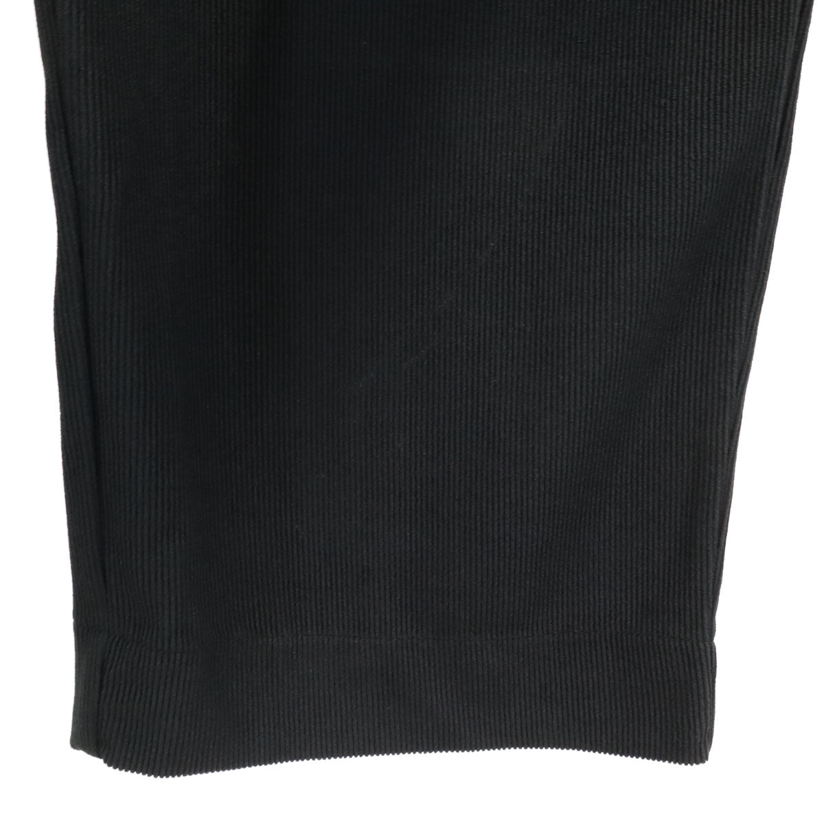 未使用 FRED PERRY フレッドペリー ポルトガル製 テーパードパンツ 8 ブラック レディース