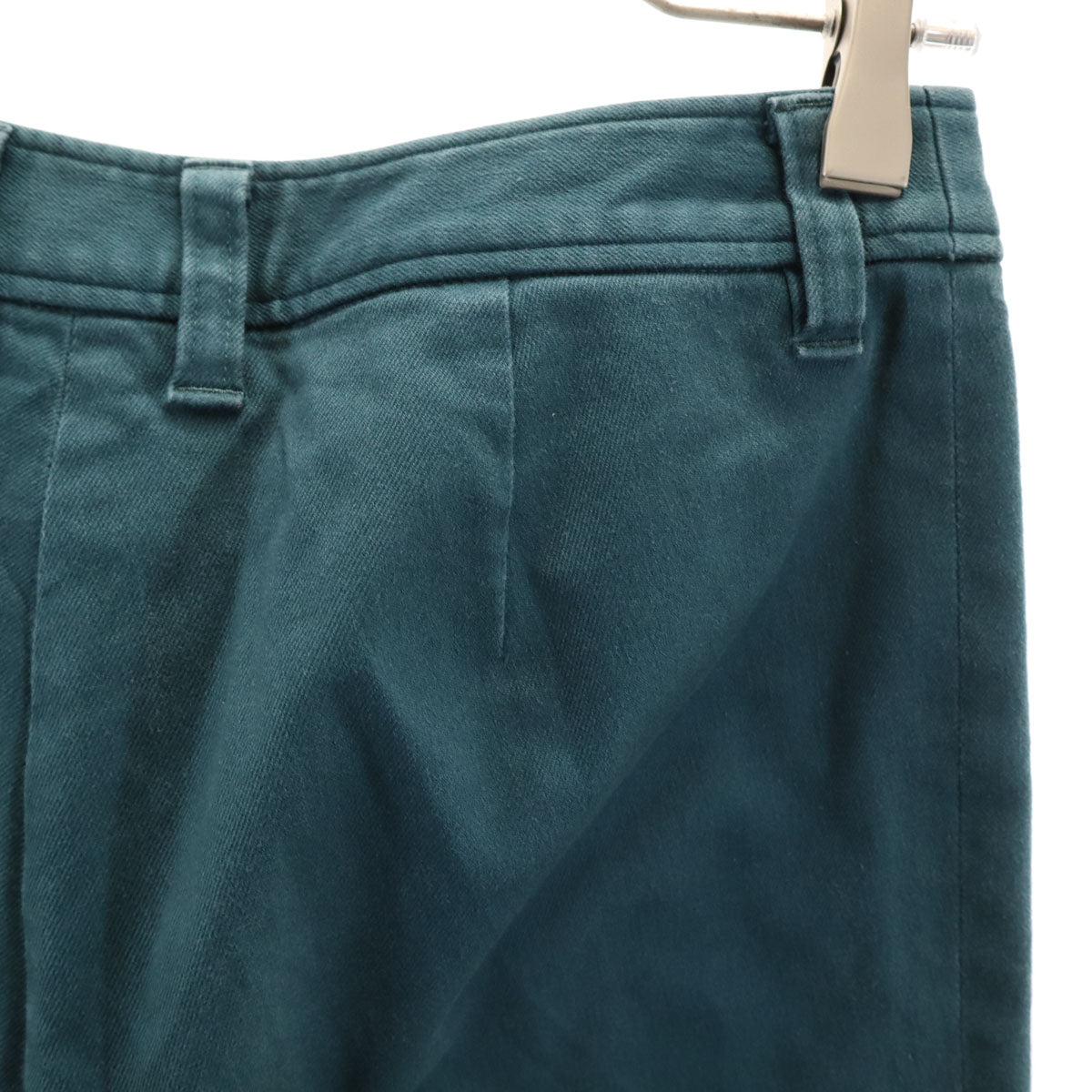 ISSEY MIYAKE イッセイミヤケ テーパードパンツ 1 深緑 レディース