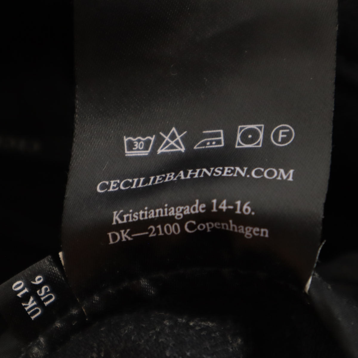 CECILIE BAHNSEN セシリーバンセン カットオフ パンツ 10 ブラック レディース