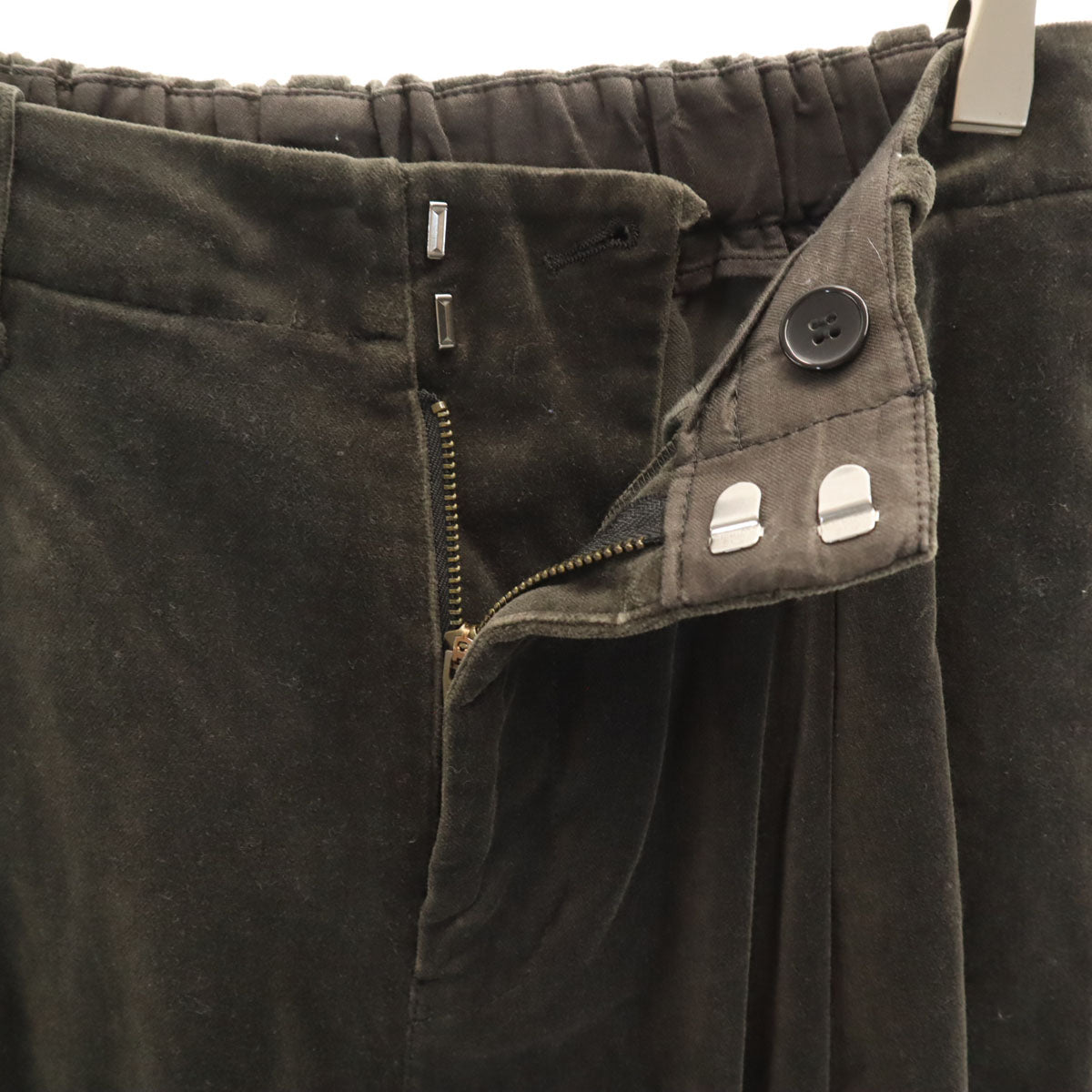 yuni ユニ タック ベロアパンツ S カーキ系 レディース
