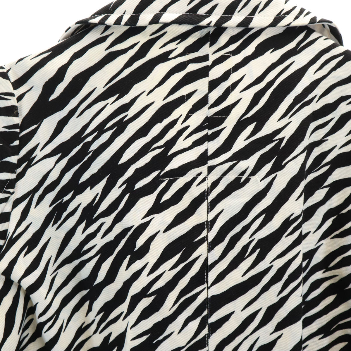 LIMI feu リミフゥ 日本製 ゼブラ柄 5分袖 ピーコート S ホワイト レディース