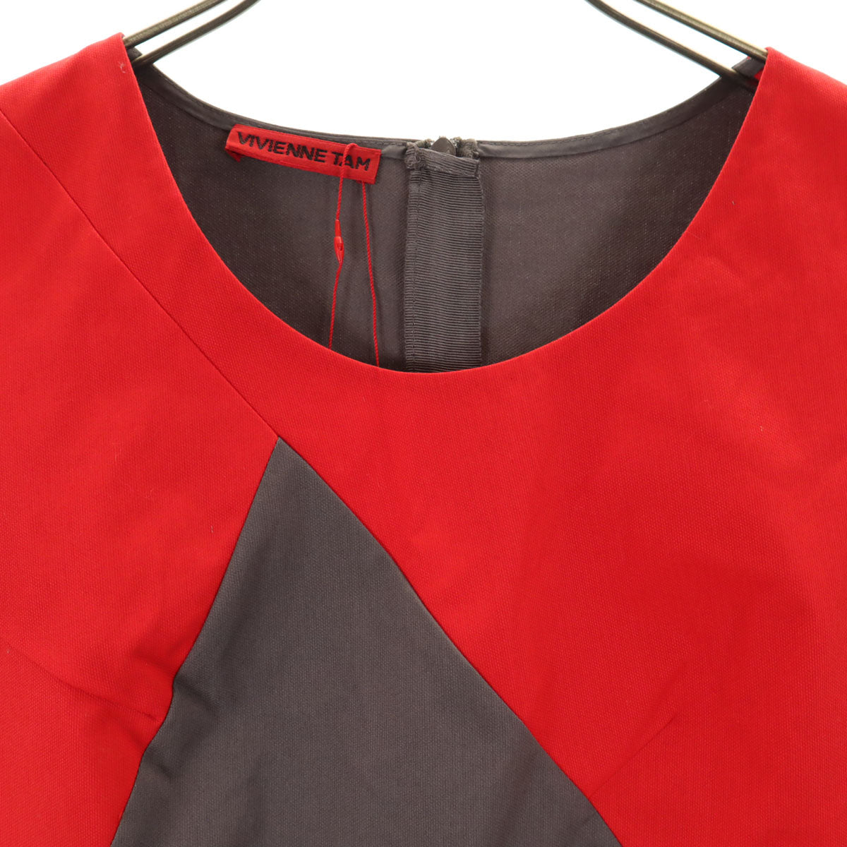 未使用 VIVIENNE TAM ヴィヴィアンタム ノースリーブ ワンピース 0 レッド レディース