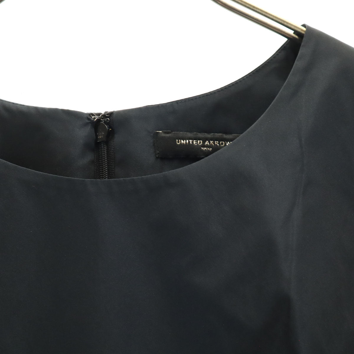 UNITED ARROWS ユナイテッドアローズ 日本製 ノースリーブ 膝丈ワンピース 40 ブラック レディース