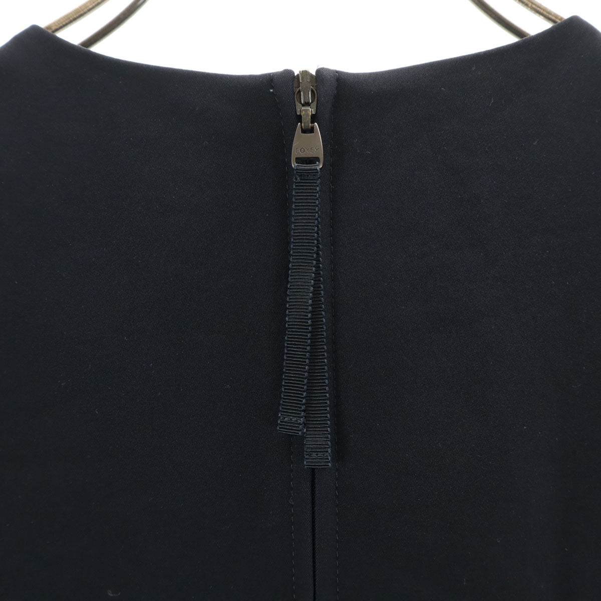 FOXEY NEW YORK フォクシーニューヨーク ノースリーブ 膝丈ワンピース 40 ネイビー レディース