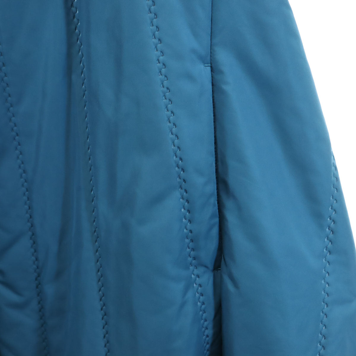 PLEATS PLEASE ISSEY MIYAKE. プリーツプリーズイッセイミヤケ 日本製 中綿コート ブルー系 レディース