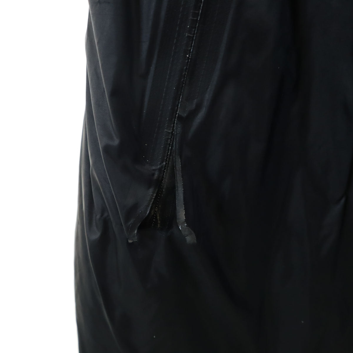 UNDERCOVER アンダーカバー バックプリント ヒューマン コントロール システム 中綿コート 1 ブラック メンズ