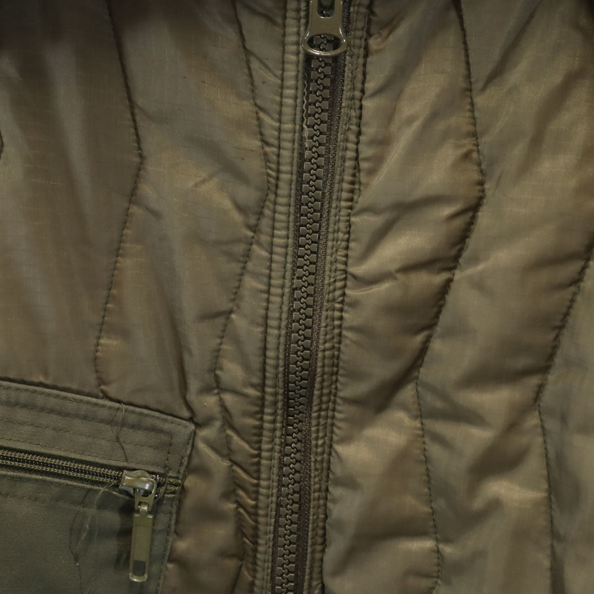 GERMAN MILITARY ドイツ軍 90s オールド キルティングジャケット 11 オリーブ系 ライナー 中綿 メンズ