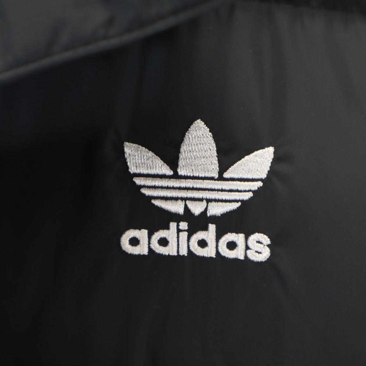 未使用 adidas アディダス トレフォイルロゴ ダウンコート O ブラック メンズ